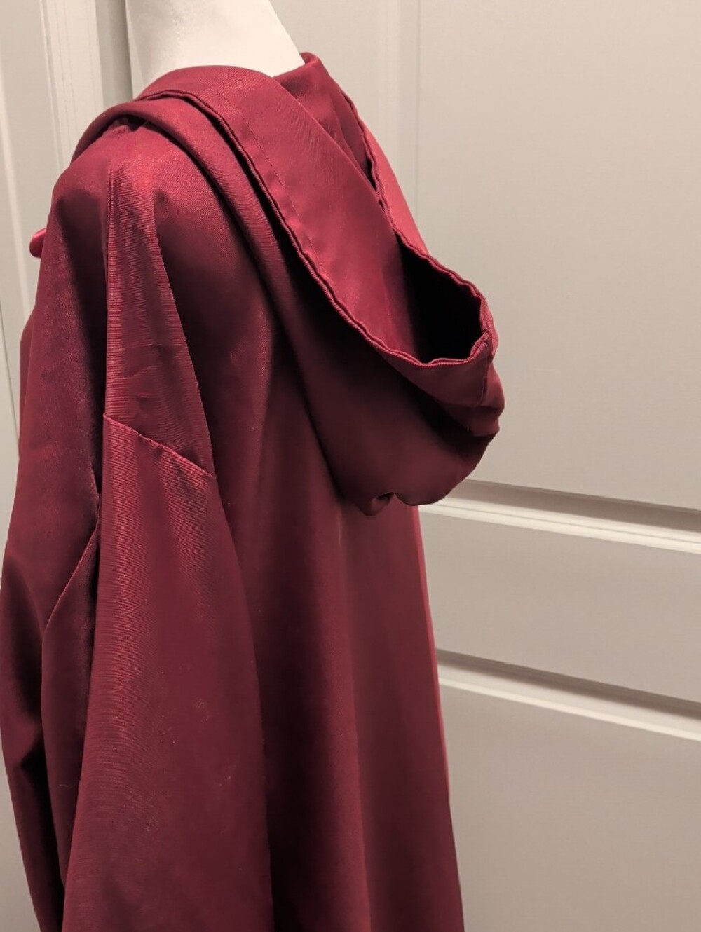 Hooded Burgundy Cape 2XL - Fantasy Cosplay Costume - Picture 5 of 11